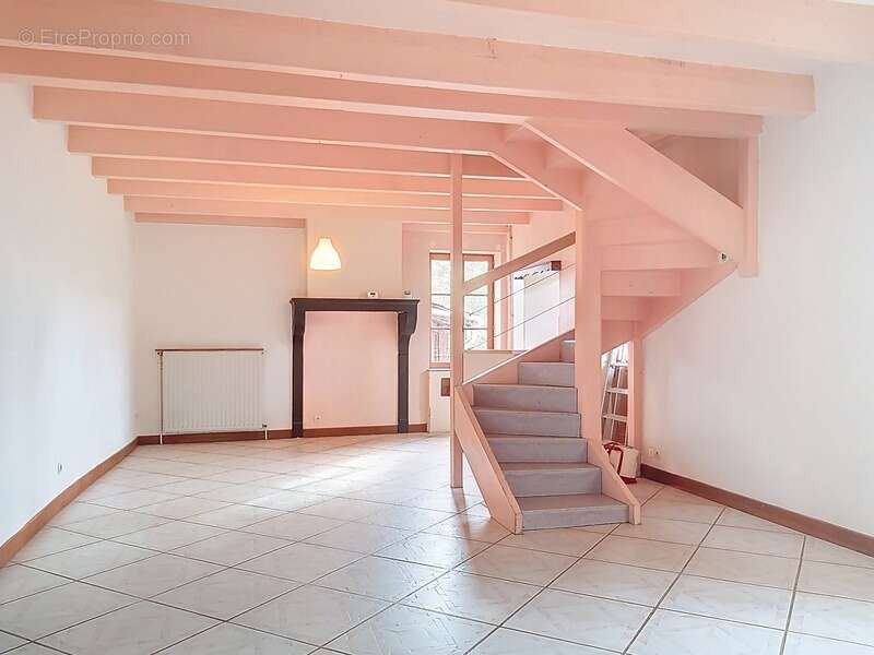 Maison à LA VINEUSE