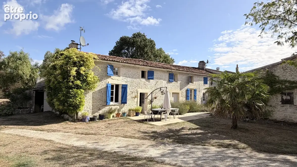 Charmante charentaise avec piscine - photo 18