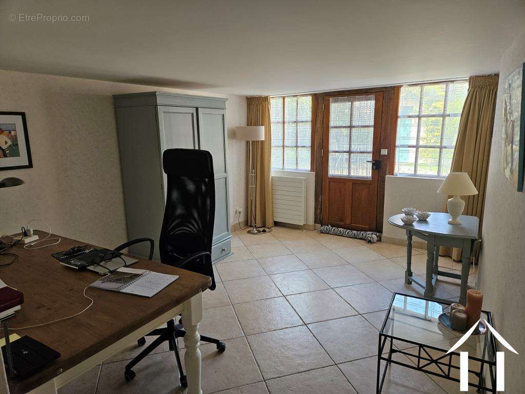 Maison à STIGNY