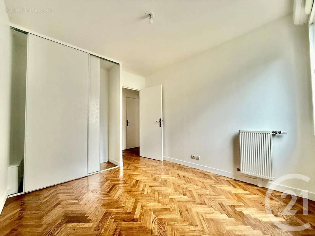 Appartement à CLICHY