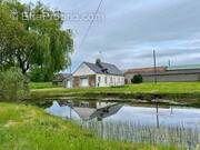 Maison à LA ROUXIERE