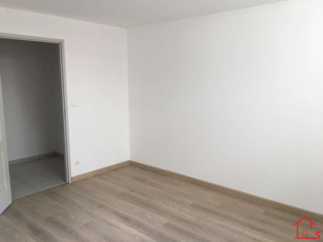 Appartement à POMPEY