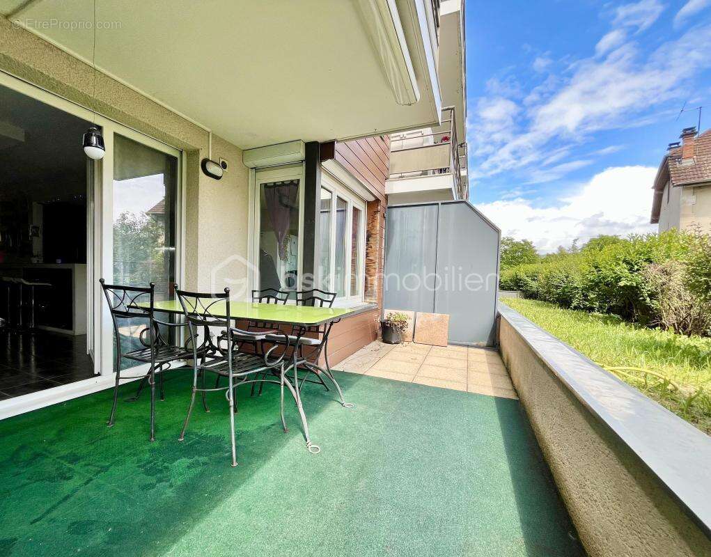Appartement à ALBENS