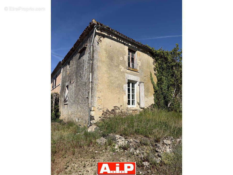 Maison à CHEFFOIS