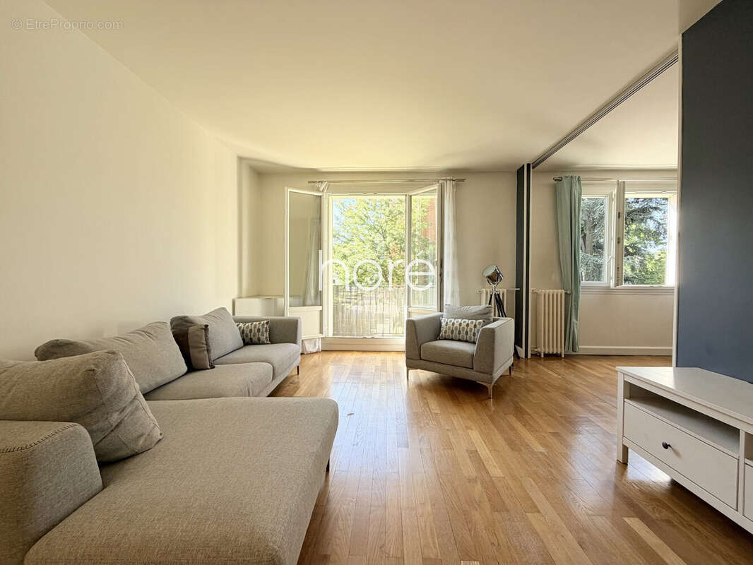 Appartement à ASNIERES-SUR-SEINE