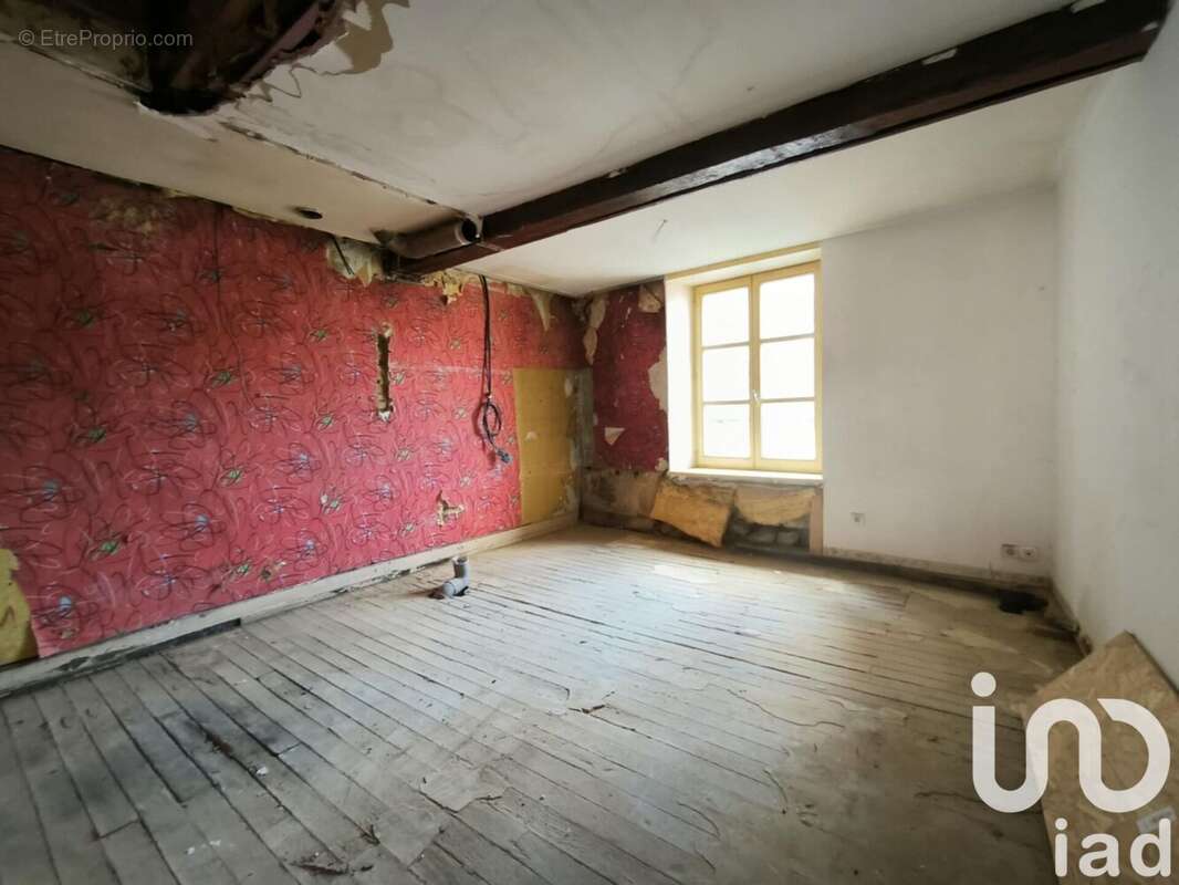 Photo 3 - Appartement à CHARLEVILLE-MEZIERES