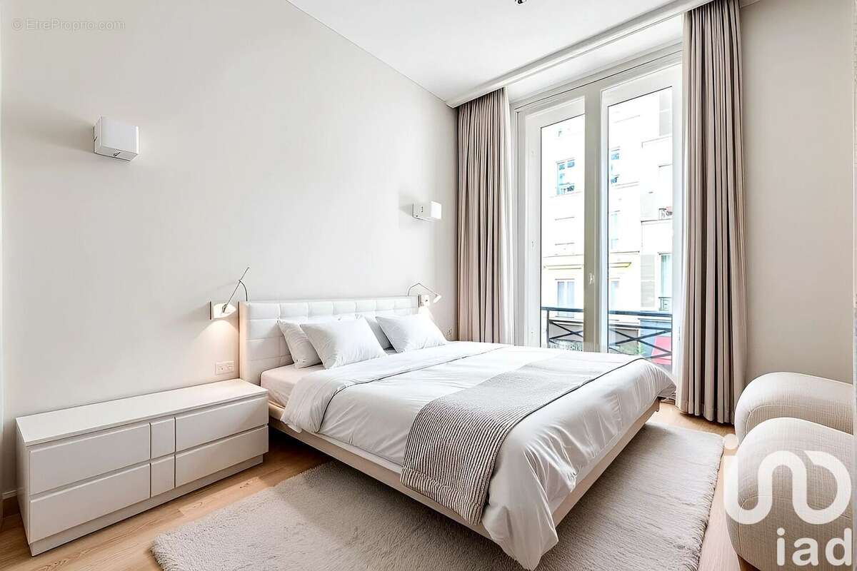 Photo 8 - Appartement à PARIS-8E