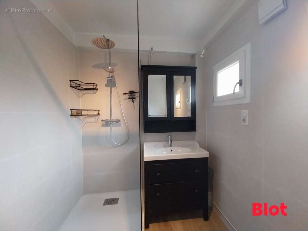 Maison à CHATEAUNEUF-D'ILLE-ET-VILAINE