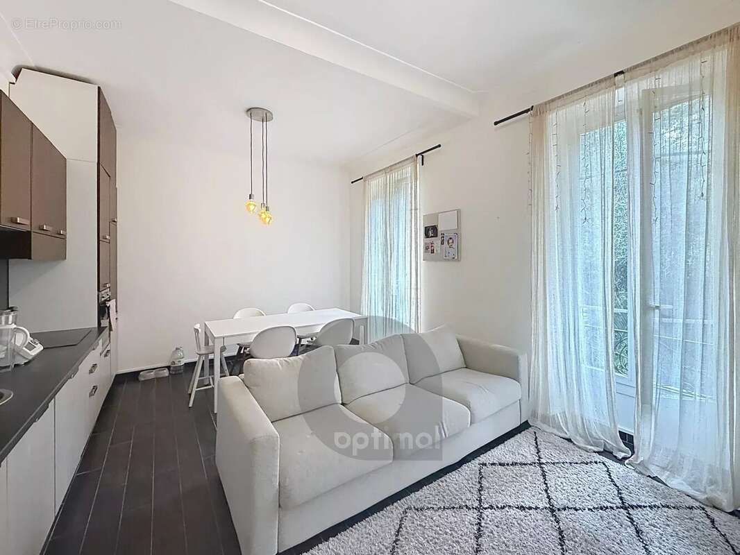 Appartement à MENTON