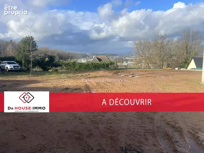 Terrain à BRIVE-LA-GAILLARDE