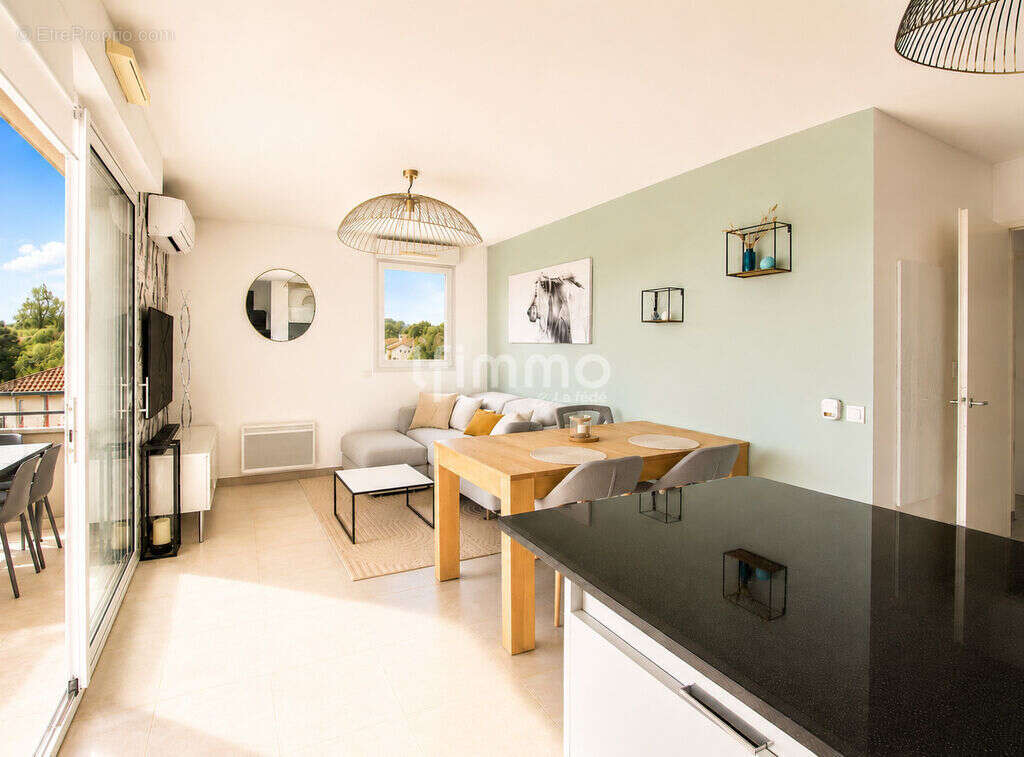 Appartement à MARSEILLE-12E