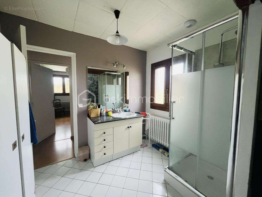 Maison à ARMENTIERES-EN-BRIE