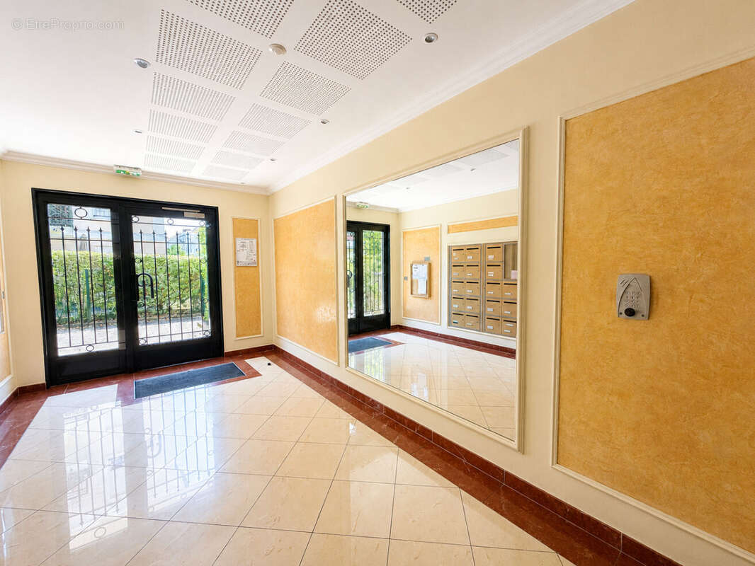 Appartement à PONTAULT-COMBAULT