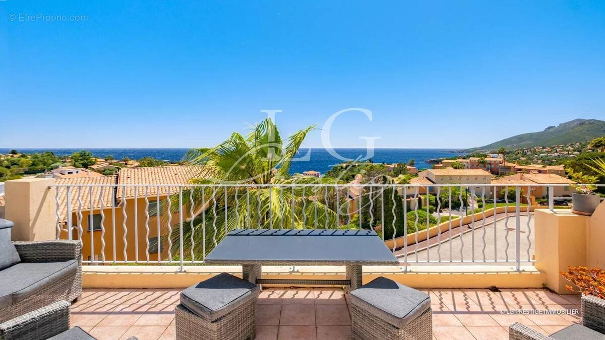 Appartement à THEOULE-SUR-MER