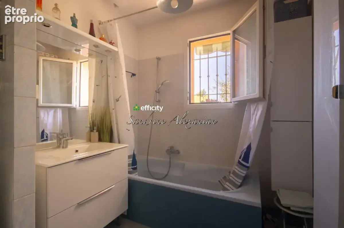 Maison 100 m² à Vidauban  - photo 13