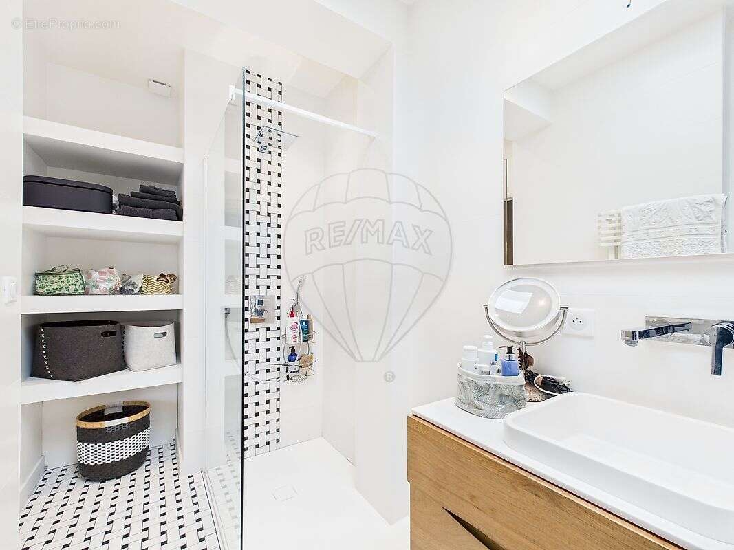 Maison à VAUX-SUR-MER