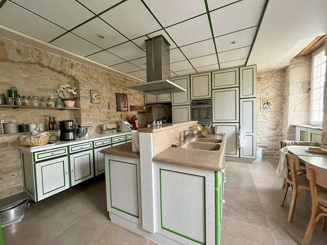 Christophe 15 - Maison à MAILLEY-ET-CHAZELOT