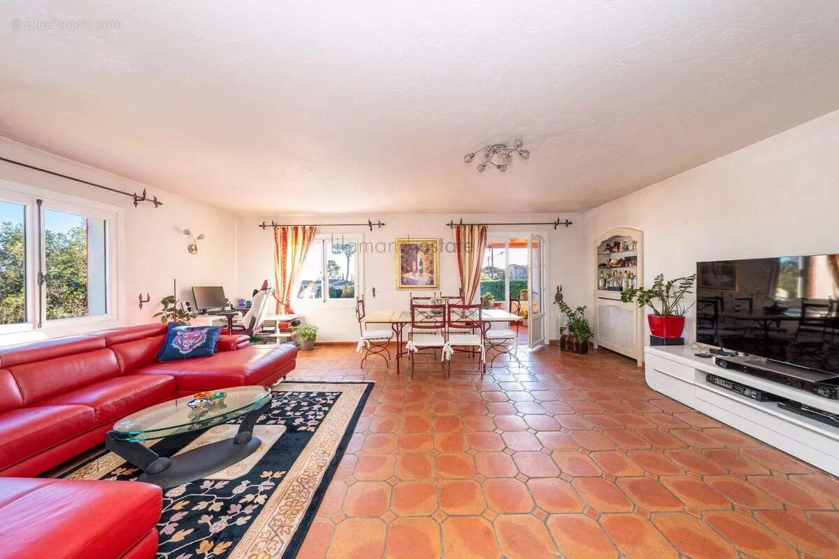 Maison à ANTIBES