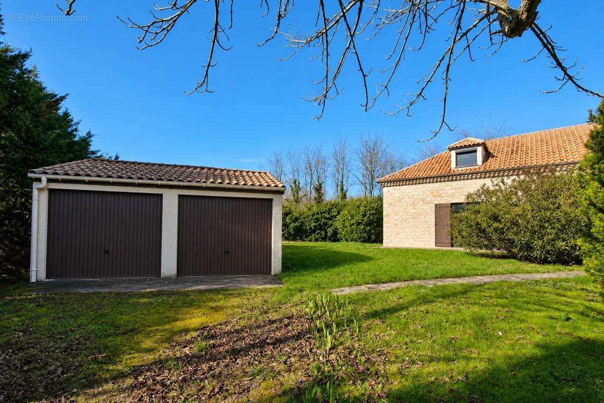 Maison à VILLENEUVE-SUR-LOT