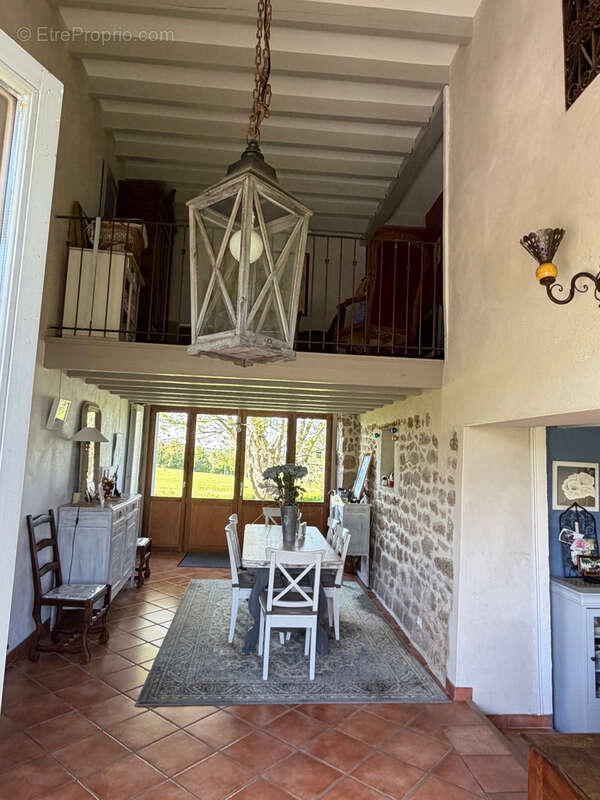 Maison à SAINT-FLOUR