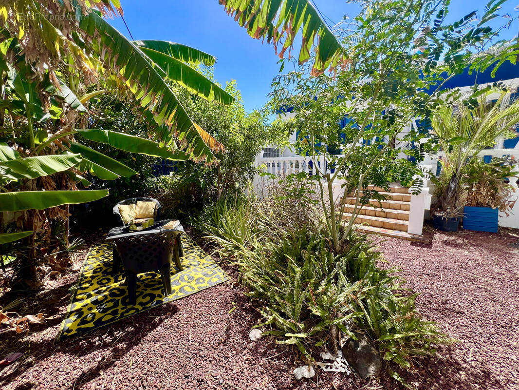 Maison à SAINT-PIERRE