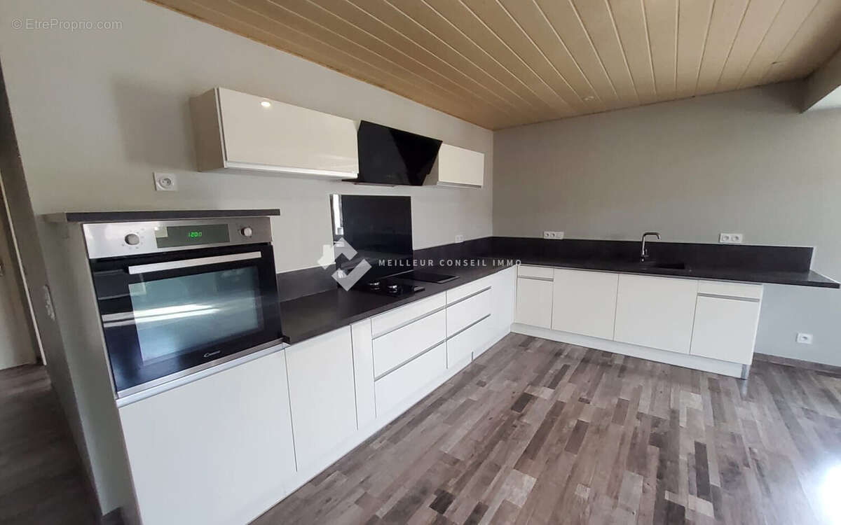 Appartement 414 m² à Gagnieres  - photo 5