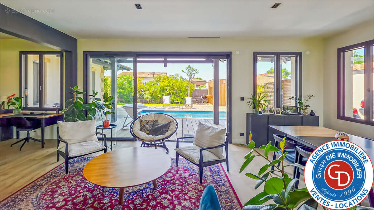 Villa de 2021 avec 3 chambres, garage et piscine - photo 11