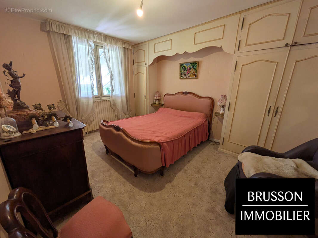 Maison 120 m² à Castres  - photo 9