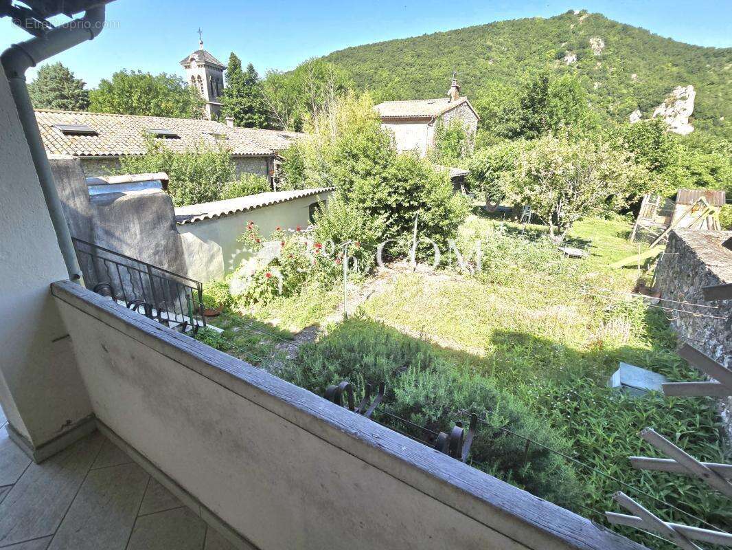 Maison de village de 120m2 et 5 chambres avec jardin et terr - photo 14