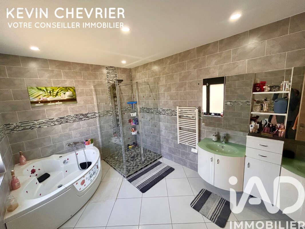Maison 170 m² à Pecy  - photo 8