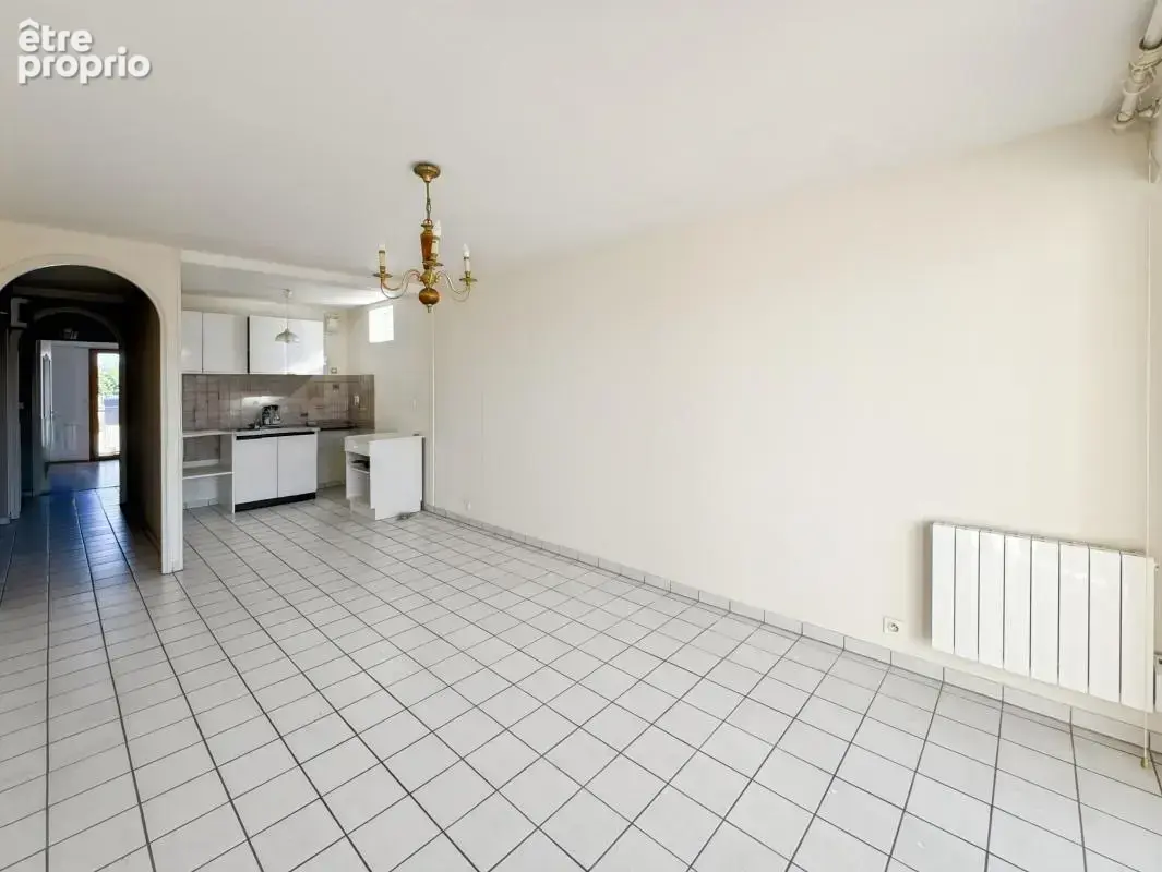 T2 de 44 m² avec deux balcons et cave – Résidence Le Palace à Périgueux - photo 6