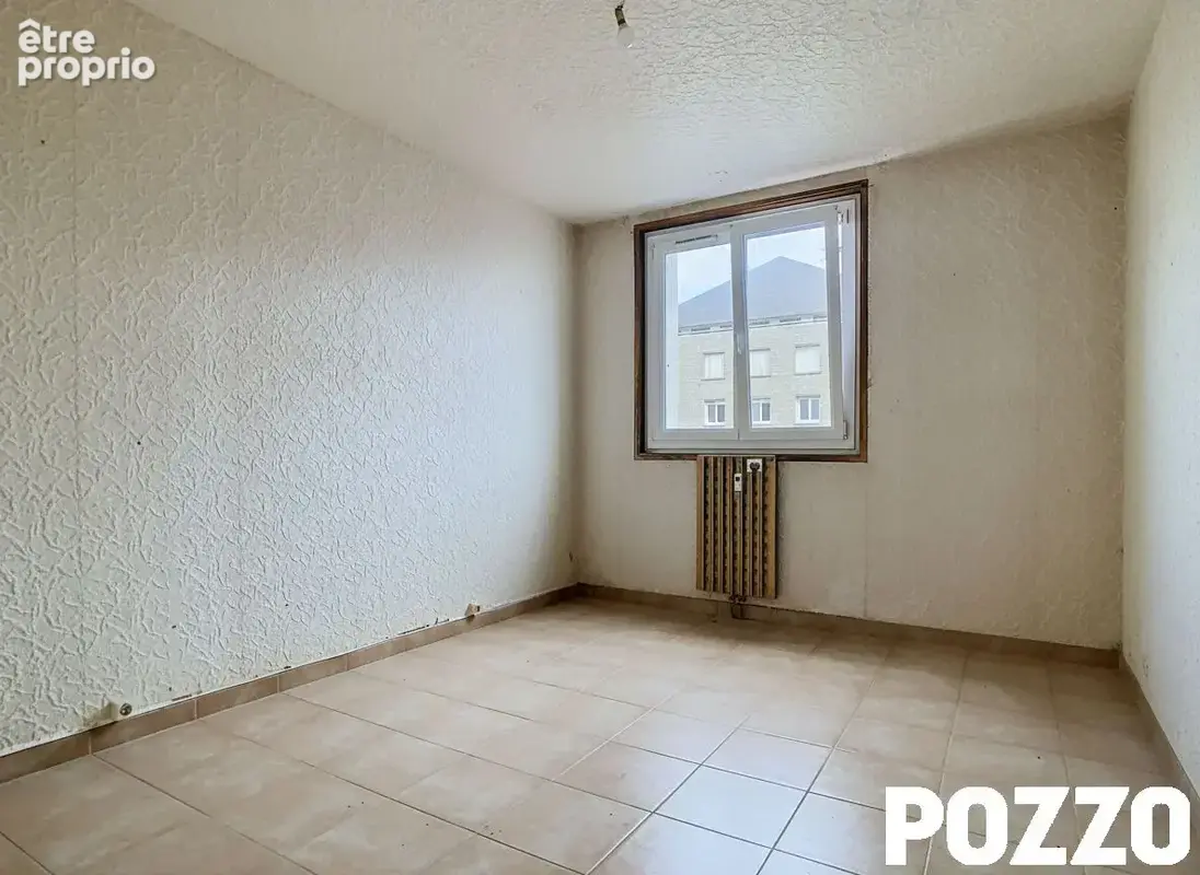 A Vendre - Pontorson - Appartement 4 pièce(s) 77 m² - ASCENSEUR / BALCON - photo 6