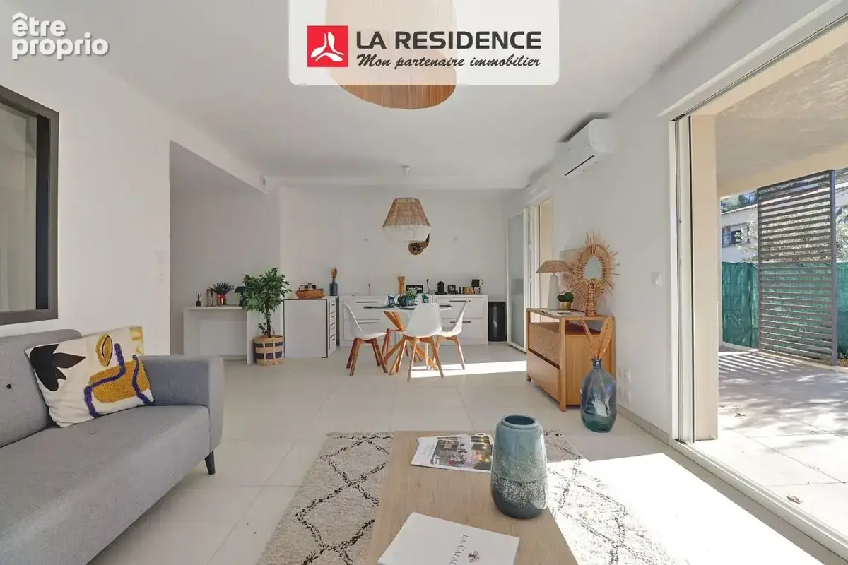 Appartement 83 m² à Saint-Raphael  - photo 2