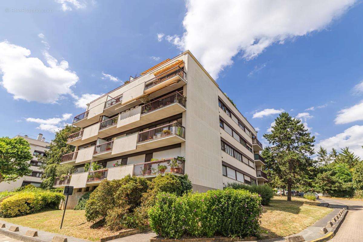 Appartement à FONTENAY-AUX-ROSES