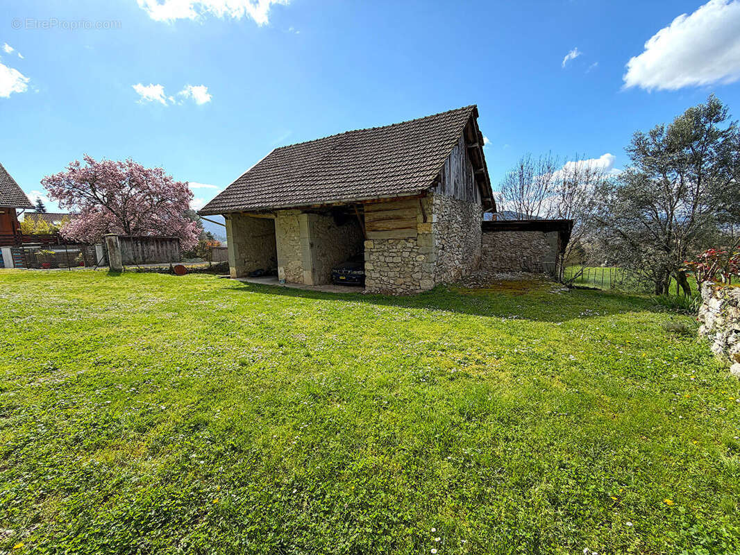 Maison à CHINDRIEUX