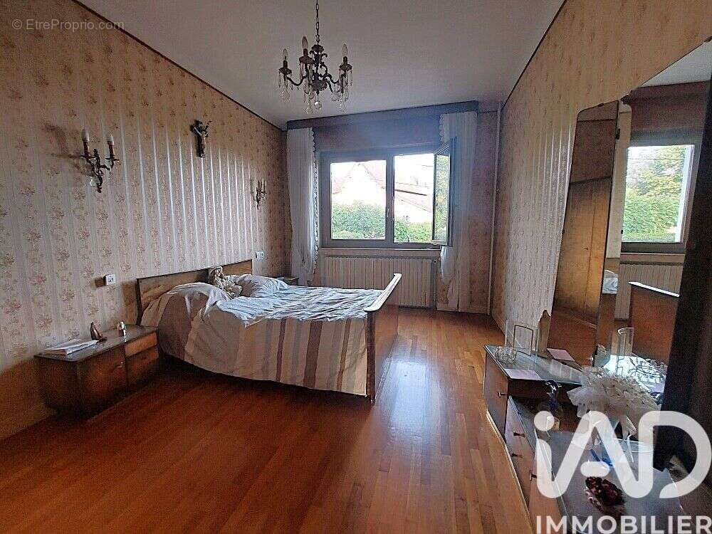 Photo 8 - Maison à AUDUN-LE-ROMAN