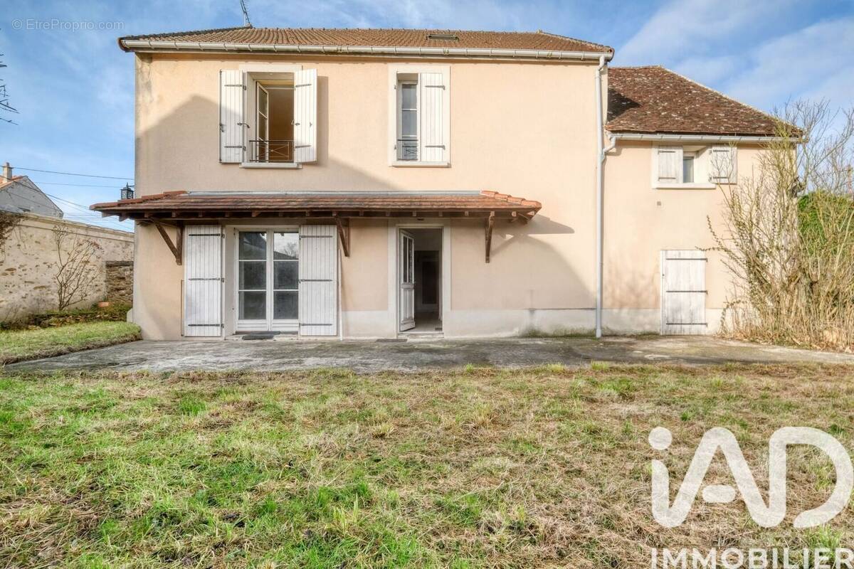Photo 1 - Maison à MOUROUX