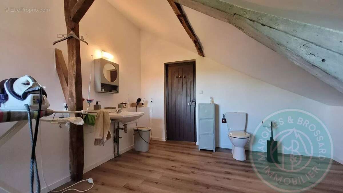 Maison à LEMBEYE