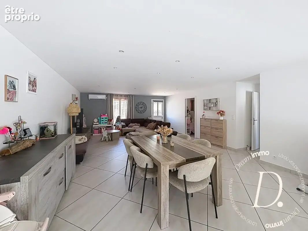 Photo Maison à Pomerols au prix de 262 000€