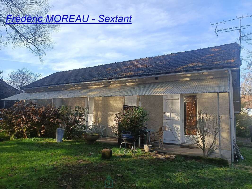 Ensemble immobilier de plus de 20 pièces, avec plus de 500m2 dévelloppés et plus de 13000m2 de terrain - photo 6