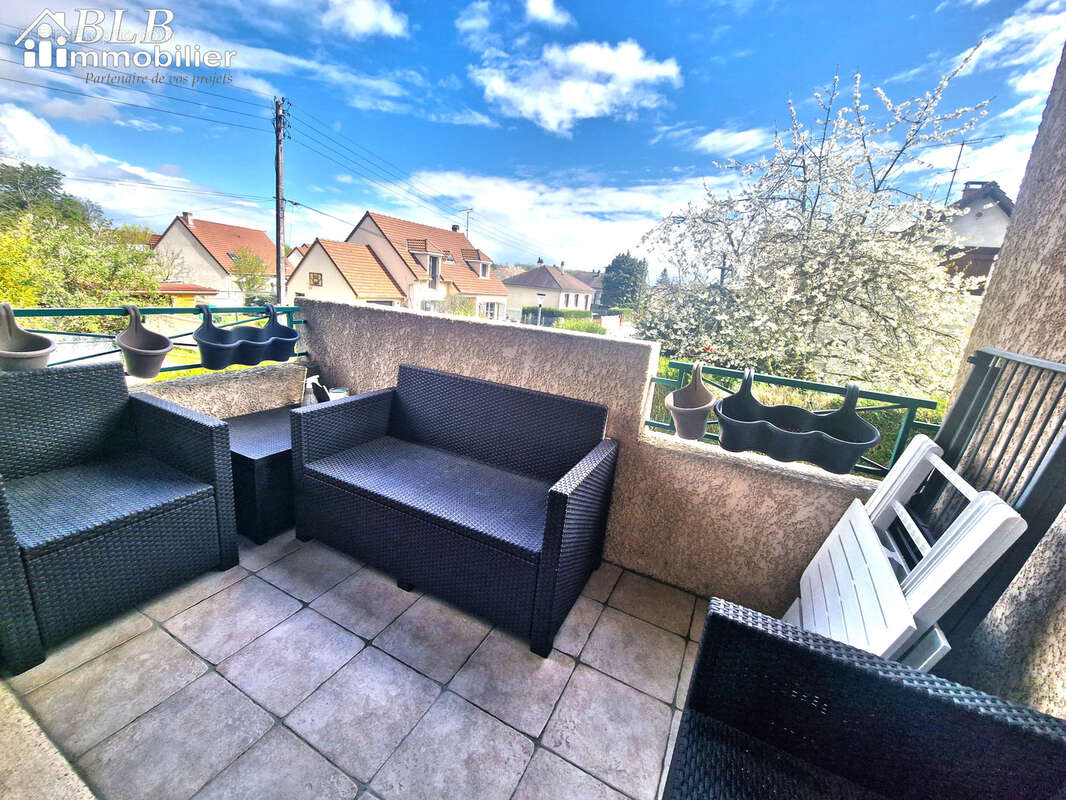 Appartement à LE PERRAY-EN-YVELINES