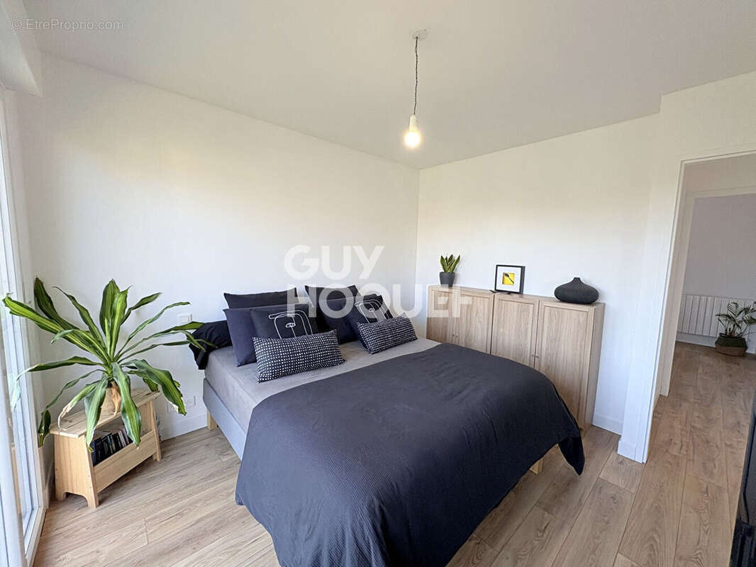 Maison à VILLENAVE-D&#039;ORNON