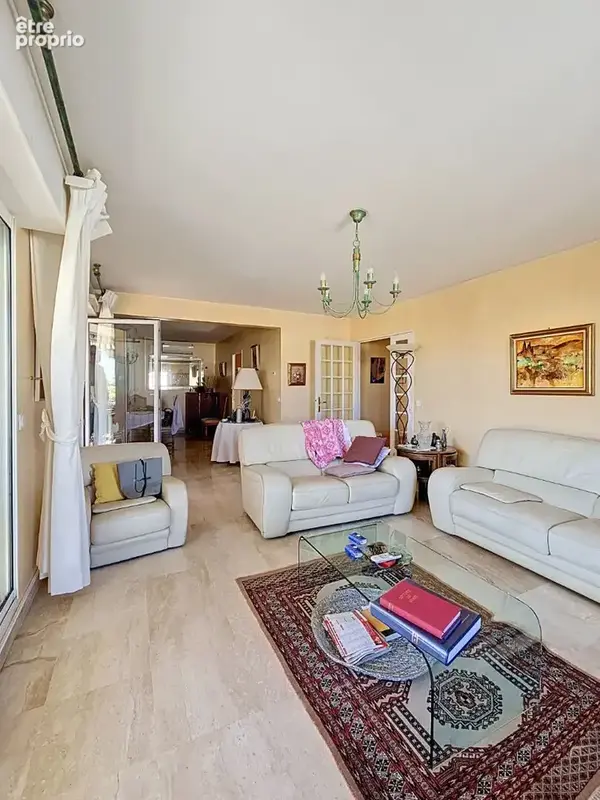 Appartement P5, 125m2 DERNIER ETAGE, Terrasse 80m2 Nîmes , garage et cave - photo 16