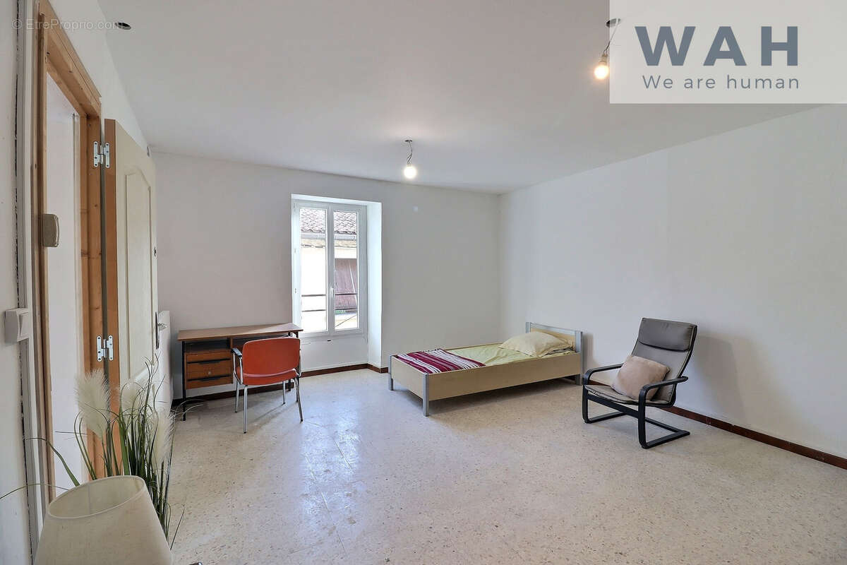 MAISON DE VILLAGE 3P 120 m2 avec terrasse 30900 Nîmes - photo 8