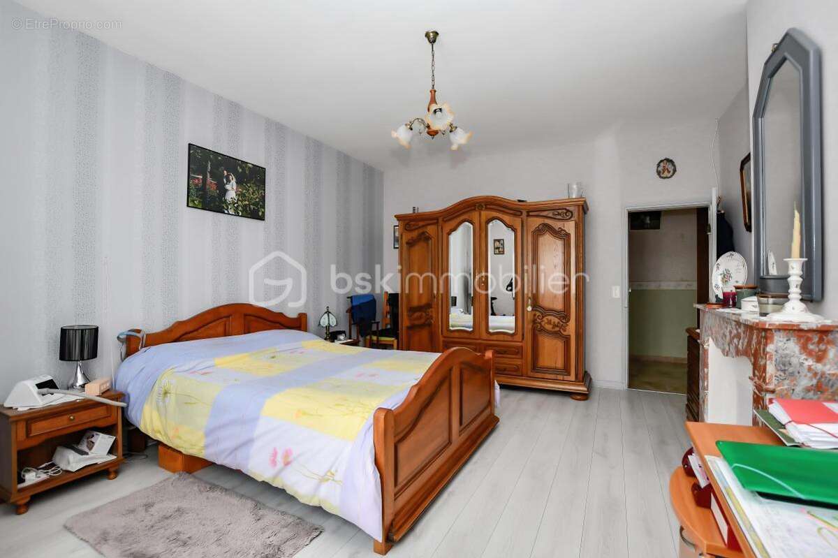 Maison de Maître - 7 pièces - 184m² - photo 13