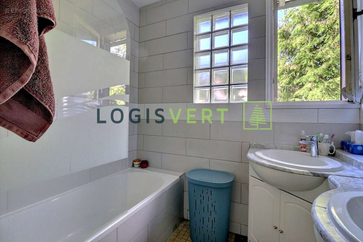 Maison 85 m² à Bures-Sur-Yvette  - photo 8