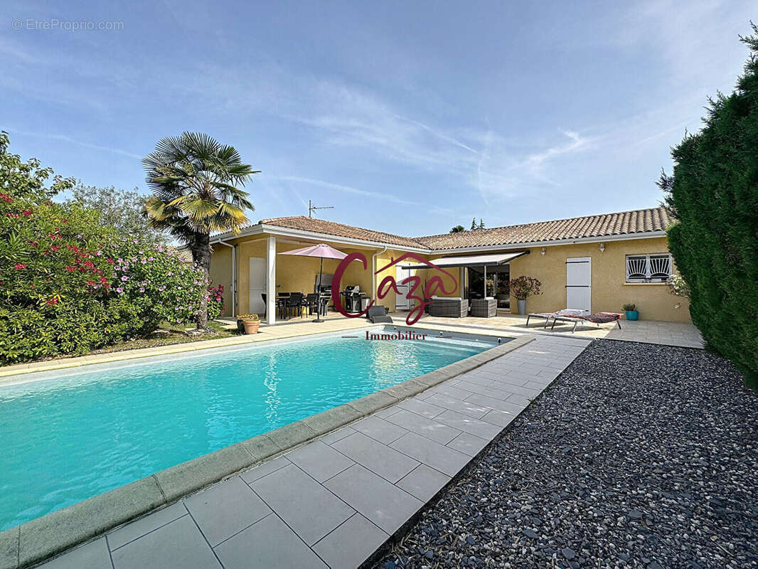 Maison à FARGUES-SAINT-HILAIRE