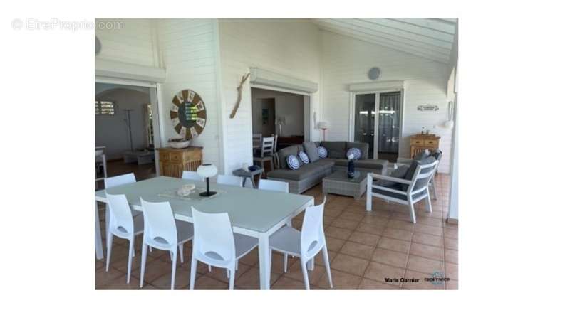 Maison à SAINTE-ANNE