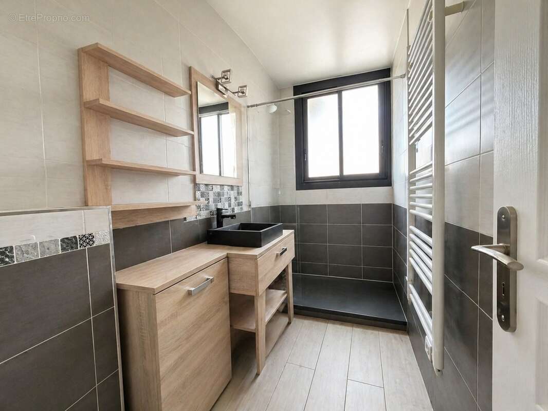 Premier achat ou investissement idéal – Charmant 2 pièces avec terrasse au Cannet - photo 8