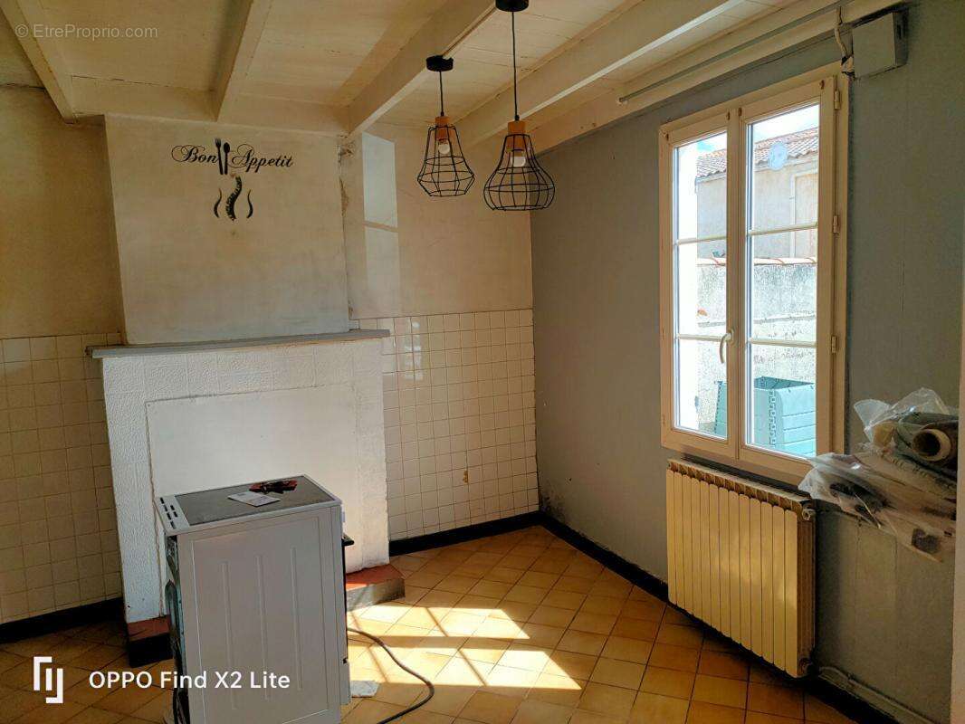Maison Saint Saturnin Du Bois 8 pièce(s) 120 m2 - photo 5